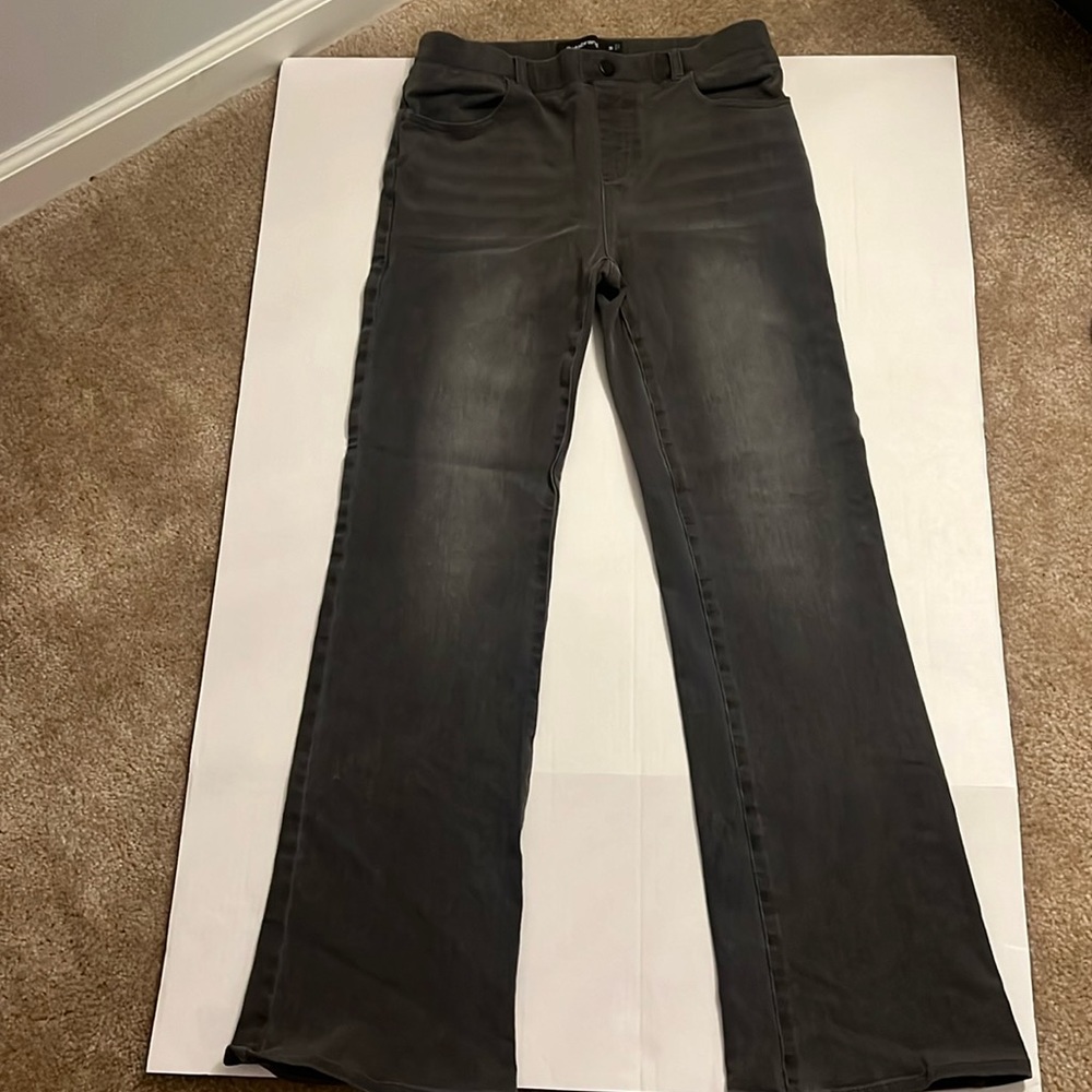 Betabrand Bootleg Jeans (with elastic) Grey Size Medium Excellent Condi…